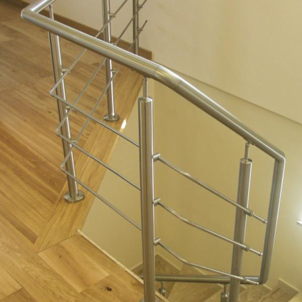 balustrady nierdzewne